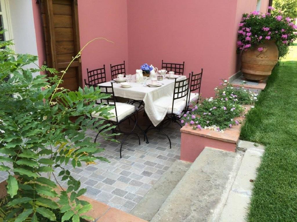 Agriturismo Terrarossa Pistoia Exterior foto